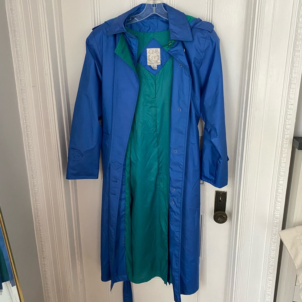 Vintage Club 5’ 4” Petites Trench Coat Size 2